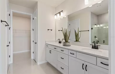 Bath - 2621 Hammock Harbor Ave, Saint Cloud, FL 34771 photo 1 of 3