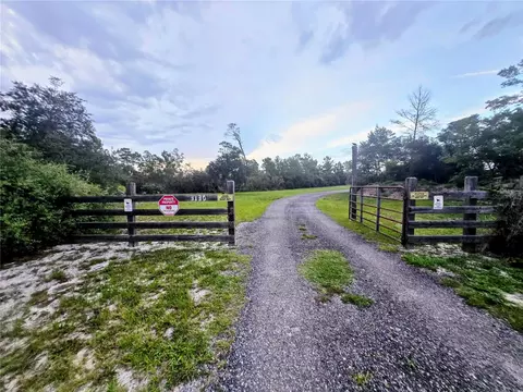 3130 Lori Ct, Deltona, FL 32738