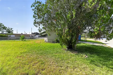 Exterior - 6639 Tower Dr, Hudson, FL 34667 photo 10 of 14