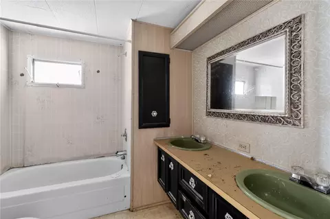 Bath - 6639 Tower Dr, Hudson, FL 34667 photo 1 of 2