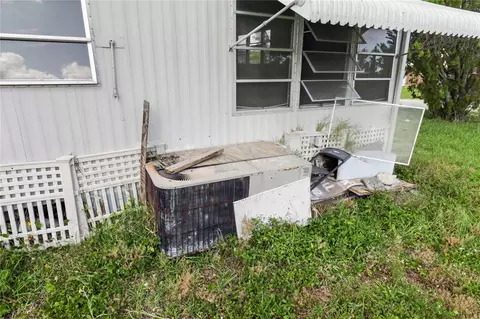 Exterior - 6639 Tower Dr, Hudson, FL 34667 photo 7 of 14