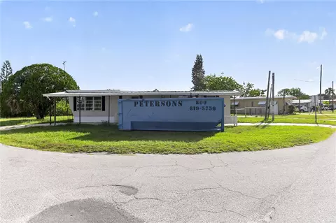 Exterior - 6639 Tower Dr, Hudson, FL 34667 photo 13 of 14