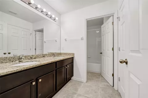 Bath - 4824 Poolside Dr, Saint Cloud, FL 34769 photo 3 of 4