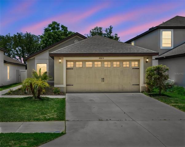 2222 Caspian Dr, Lakeland, FL 33805