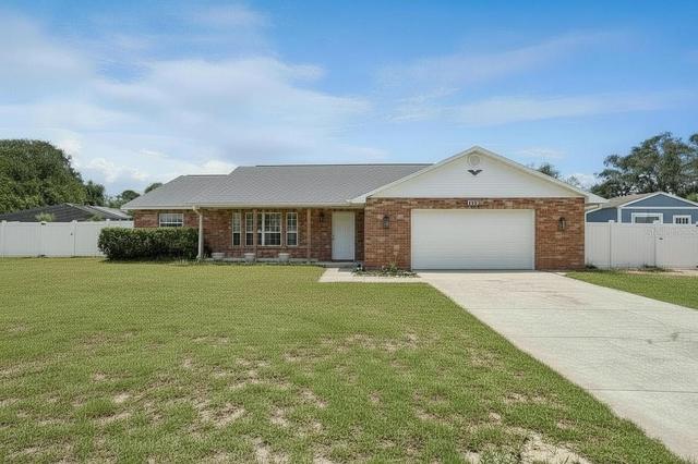 33312 Green Rd, Leesburg, FL 34788