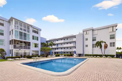1820 New Palm Way #306, Boynton Beach, FL 33435