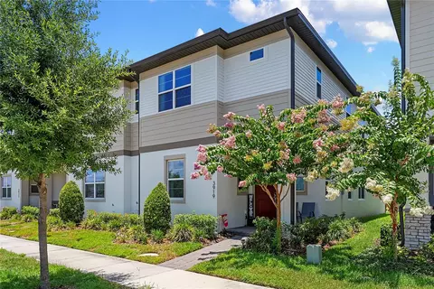 3919 Knotty Pine St, Saint Cloud, FL 34772