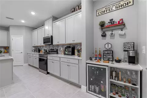 Kitchen - 3919 Knotty Pine St, Saint Cloud, FL 34772 photo 1 of 5