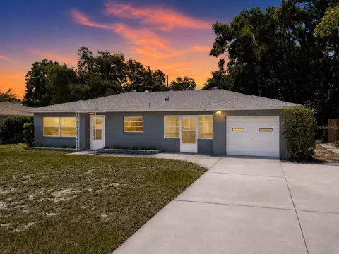2980 Westland Rd, Mount Dora, FL 32757