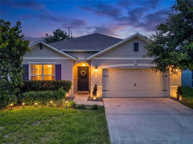 204 Duke Dr, Deland, FL 32724