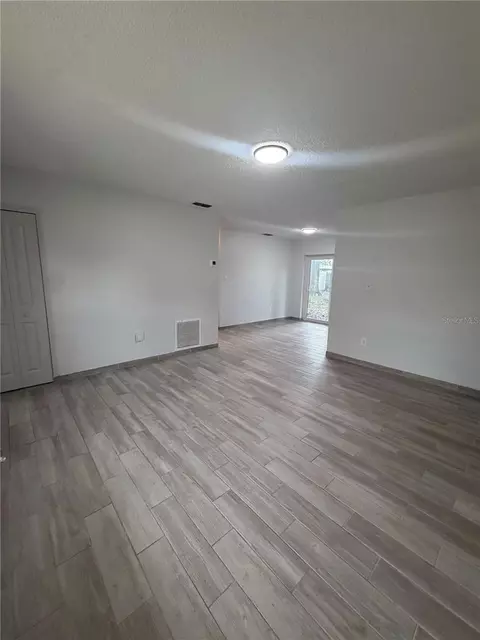 Living - 464 New Meadows Ct, Ocoee, FL 34761 photo 4 of 4
