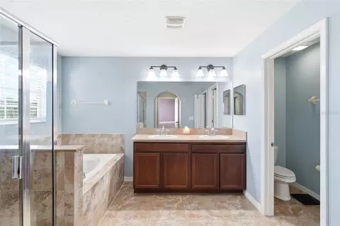 Bath - 6829 Sundrop St, Harmony, FL 34773 photo 1 of 3