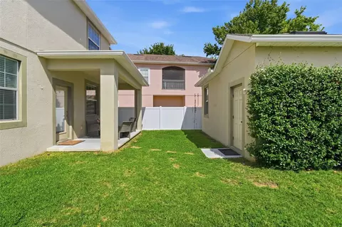 Exterior - 6829 Sundrop St, Harmony, FL 34773 photo 7 of 9
