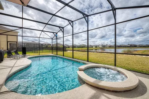 2219 Crofton Springs Ct, Davenport, FL 33837