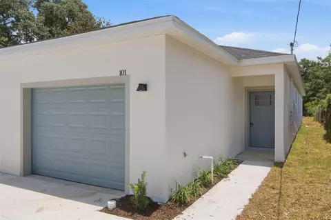 Exterior - 67 Glover St, Eustis, FL 32726 photo 4 of 6