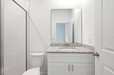 Bath - 67 Glover St, Eustis, FL 32726 photo 6 of 7