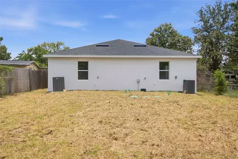 Exterior - 67 Glover St, Eustis, FL 32726 photo 5 of 6