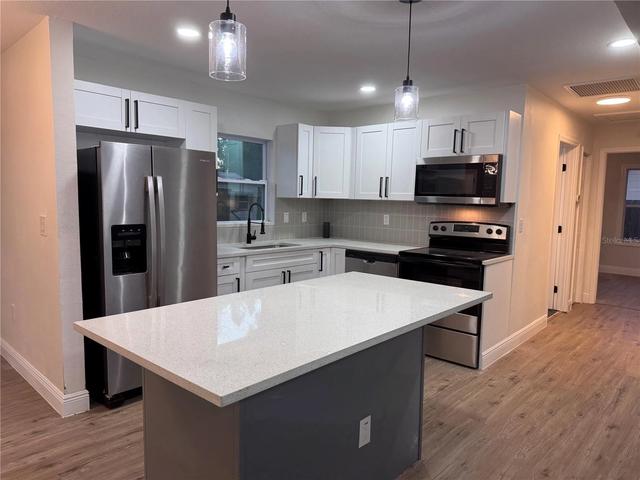 6711 S Gabrielle St, Tampa, FL 33611