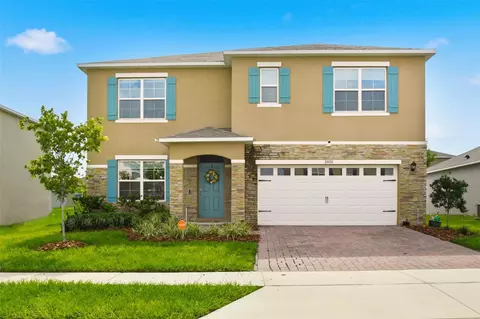 33428 Country House Dr, Sorrento, FL 32776