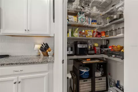 Kitchen - 367 August Fern Loop, Mount Dora, FL 32757 photo 6 of 7