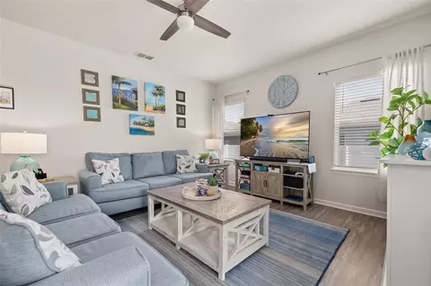 Living - 367 August Fern Loop, Mount Dora, FL 32757 photo 2 of 4