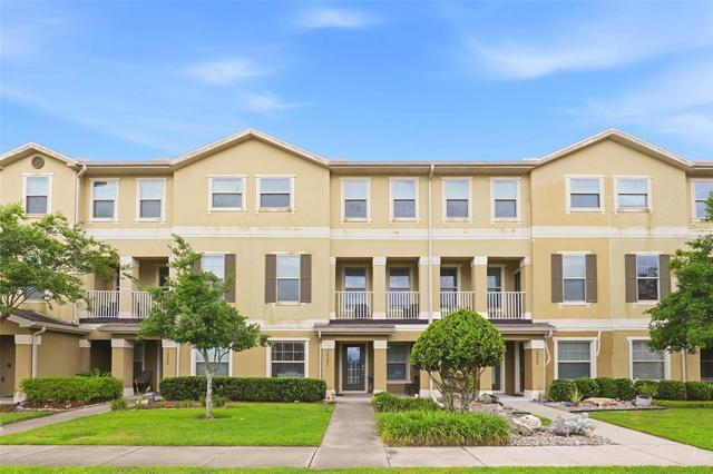 10558 Green Ivy Ln, Orlando, FL 32832