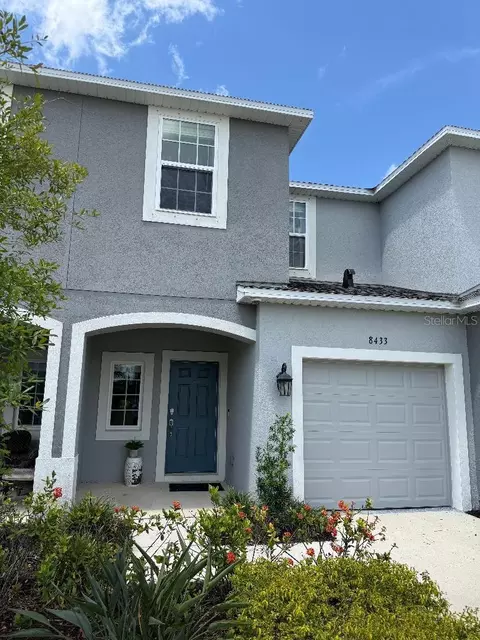 8433 Lunar Skye St, Sarasota, FL 34241