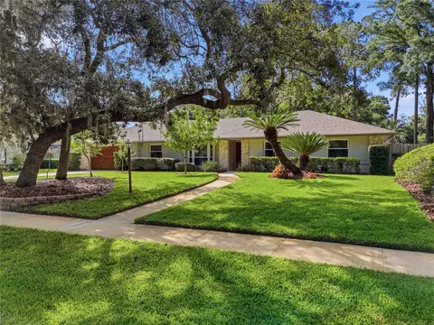 2266 Bent Oak Dr, Apopka, FL 32712