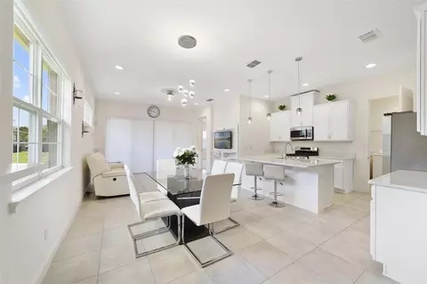 Dining - 2516 Datura Loop, Saint Cloud, FL 34772 photo 2 of 3