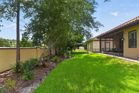 Exterior - 110 Via Roma, Ormond Beach, FL 32174 photo 11 of 16