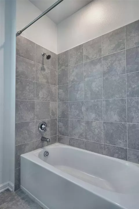 Bath - 6032 Blissful St, Clermont, FL 34714 photo 5 of 5