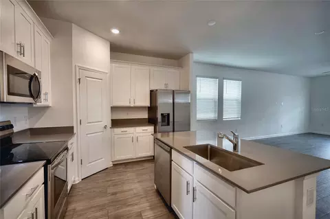 Kitchen - 6032 Blissful St, Clermont, FL 34714 photo 1 of 4