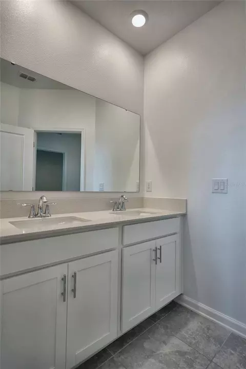Bath - 6032 Blissful St, Clermont, FL 34714 photo 4 of 5