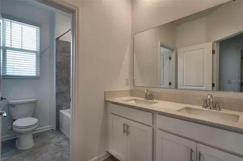 Bath - 6032 Blissful St, Clermont, FL 34714 photo 3 of 5