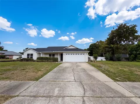 546 Penns Neck Dr, Deland, FL 32724