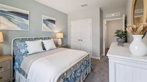 Bedroom - 2512 Kinsale Ln, Ormond Beach, FL 32174 photo 3 of 4
