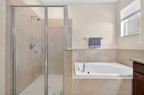 Bath - 4841 Havilland Dr, Mount Dora, FL 32757 photo 2 of 5