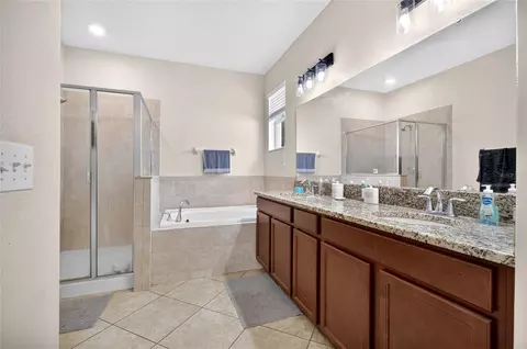 Bath - 4841 Havilland Dr, Mount Dora, FL 32757 photo 1 of 5