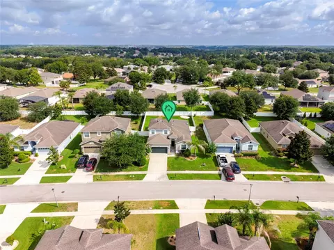 View/Area - 4841 Havilland Dr, Mount Dora, FL 32757 photo 3 of 13