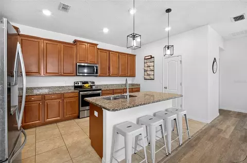 Kitchen - 4841 Havilland Dr, Mount Dora, FL 32757 photo 1 of 4