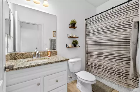 Bath - 4841 Havilland Dr, Mount Dora, FL 32757 photo 3 of 5