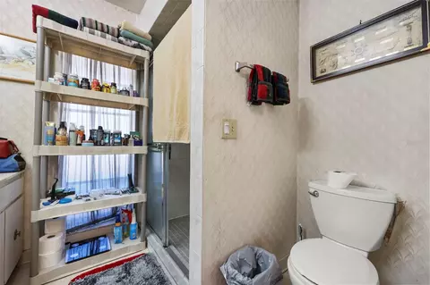 Bath - 6720 Bay Shore Dr, Saint Cloud, FL 34771 photo 4 of 4