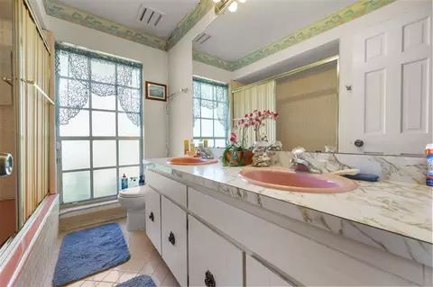 Bath - 6720 Bay Shore Dr, Saint Cloud, FL 34771 photo 1 of 4