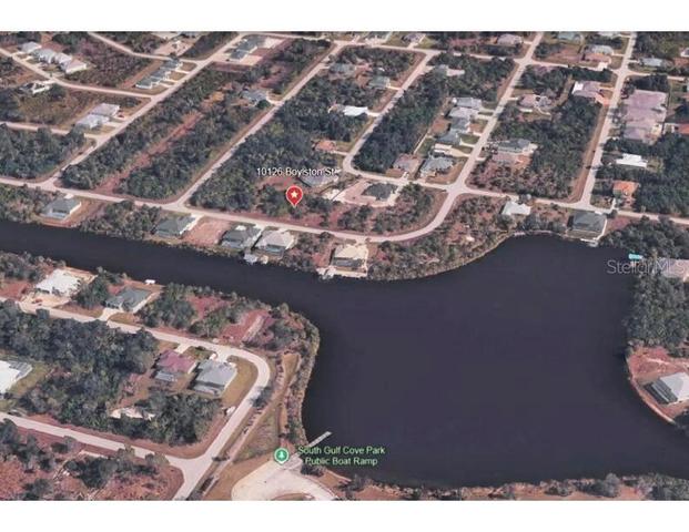 10126 Boylston St, Port Charlotte, FL 33981