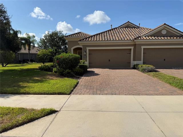 10735 Trophy Dr, Englewood, FL 34223