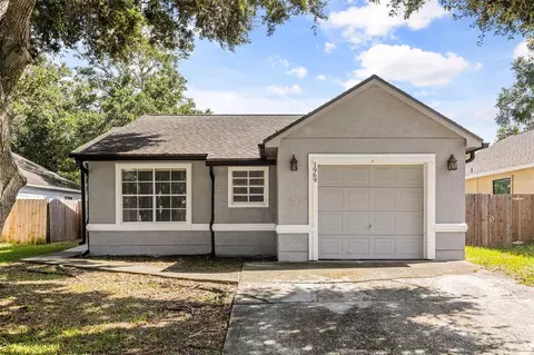 1969 Sheeler Oaks Dr, Apopka, FL 32703