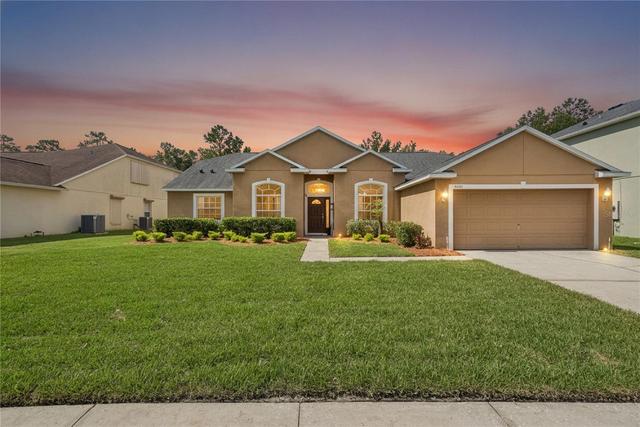 5703 Autumn Chase Cir, Sanford, FL 32773