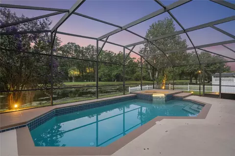 5703 Autumn Chase Cir, Sanford, FL 32773