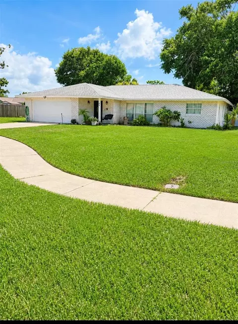 94 Glass Ct, Port Orange, FL 32129