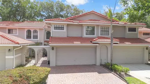 7537 Fenwick Cove Ln, Orlando, FL 32819